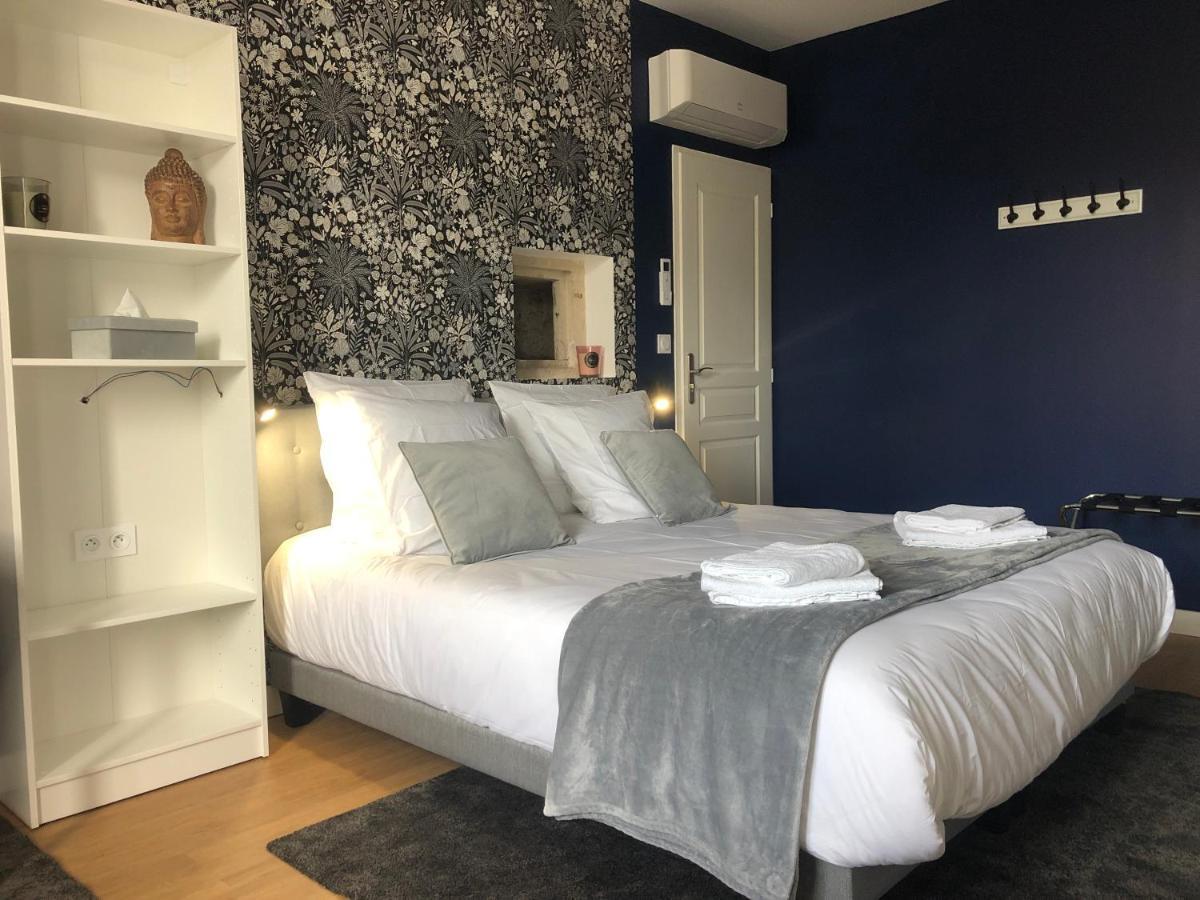 Hotel Restaurant La Place Saint-Amand-Mont-Rond 外观 照片