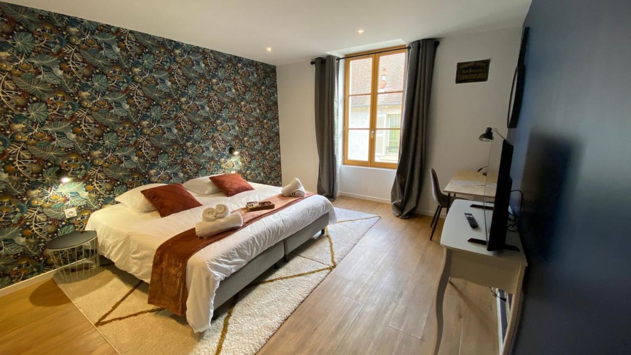 Hotel Restaurant La Place Saint-Amand-Mont-Rond 外观 照片